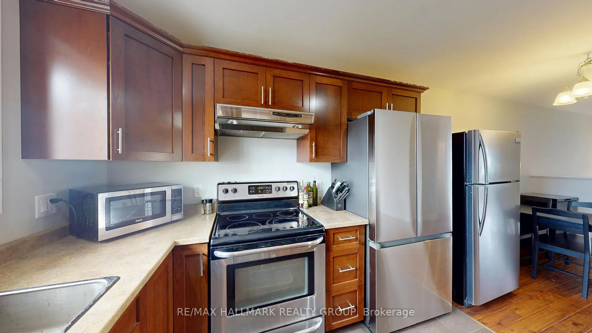 Photo 8 of 18 William Thomas Drive, Petawawa — HOMEH