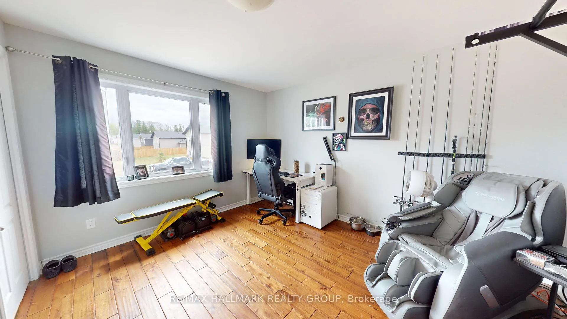 Photo 17 of 18 William Thomas Drive, Petawawa — HOMEH