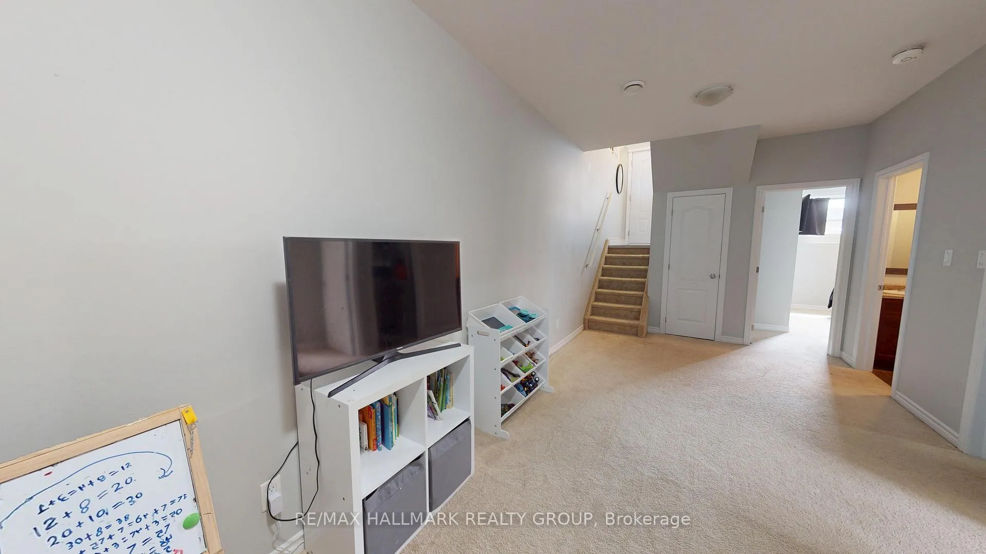 Photo 21 of 18 William Thomas Drive, Petawawa — HOMEH