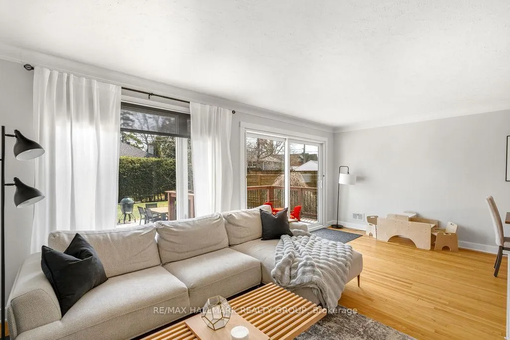 Photo 14 of 200 Lennox Park Avenue, Ottawa, Riverview Park — HOMEH