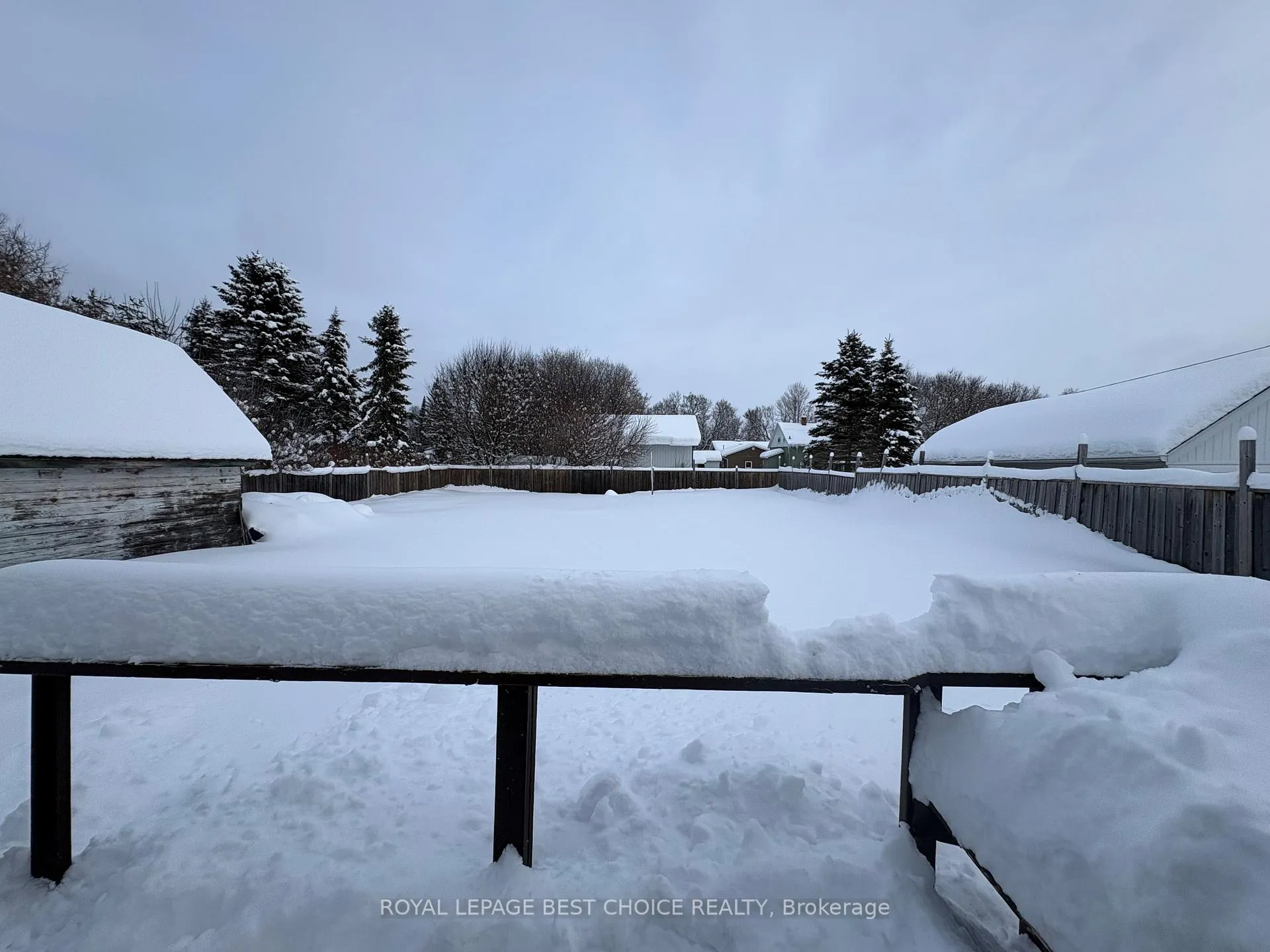 Photo 6 of 31 First Street, Englehart — HOMEH