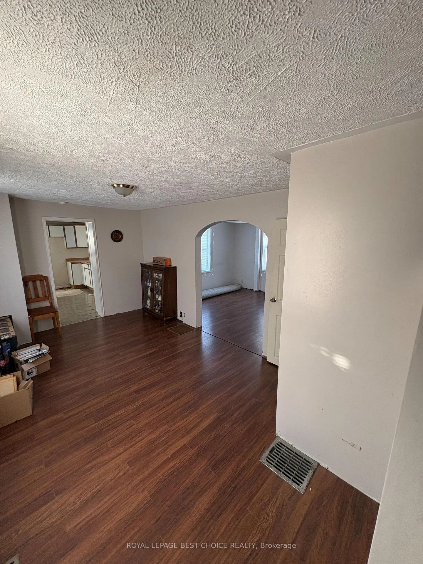 Photo 11 of 31 First Street, Englehart — HOMEH