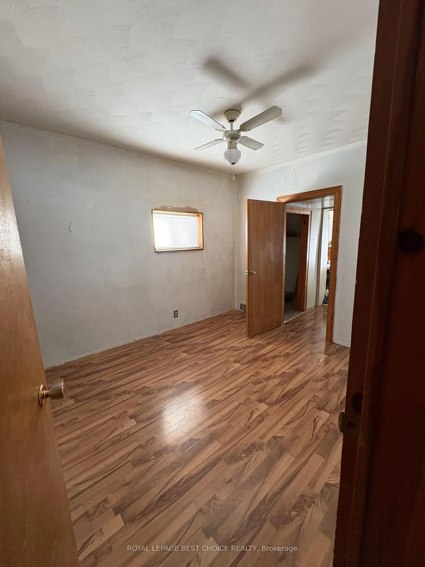Photo 15 of 31 First Street, Englehart — HOMEH