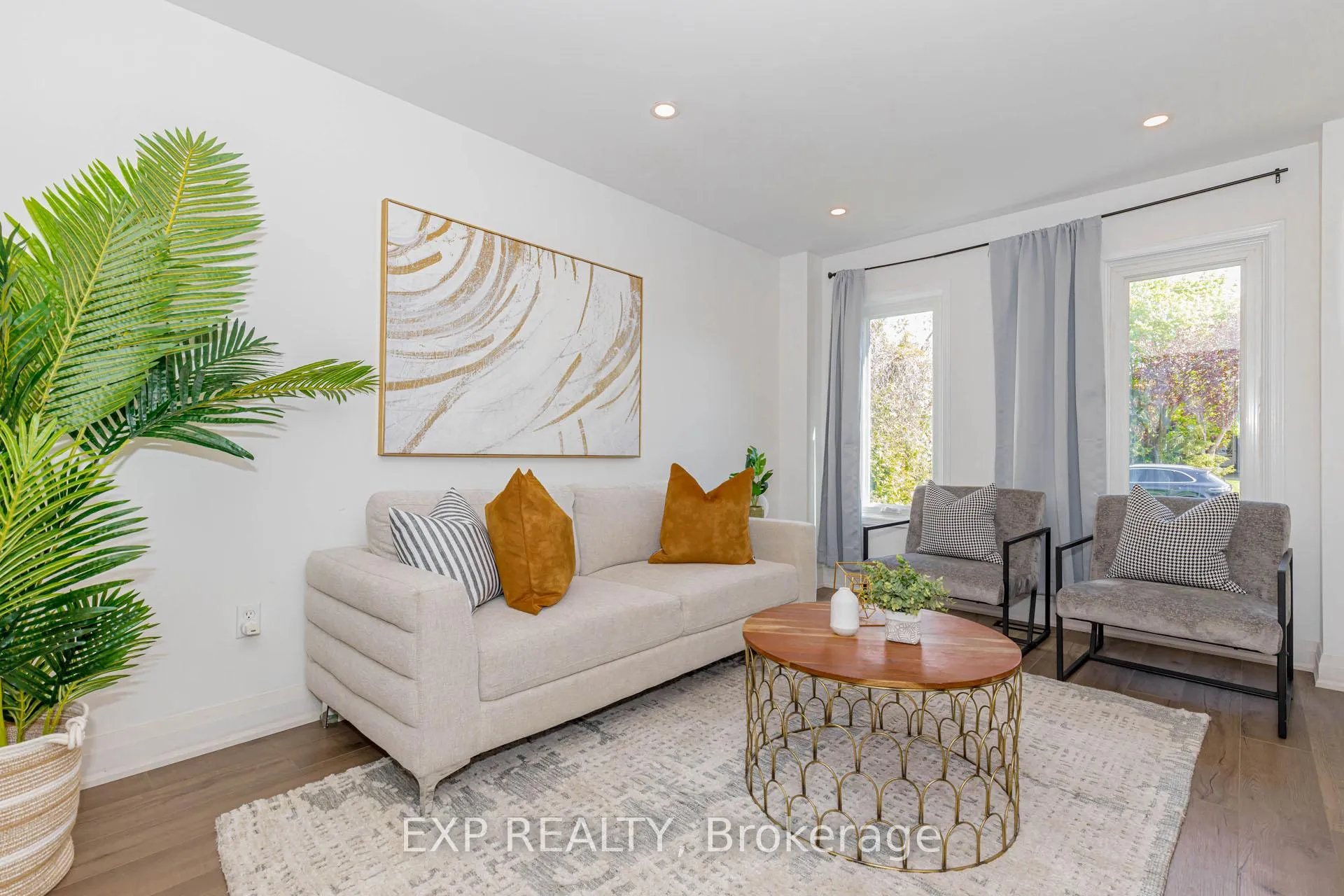 Photo 9 of 33 Meaghan Street, Hamilton, Waterdown — HOMEH