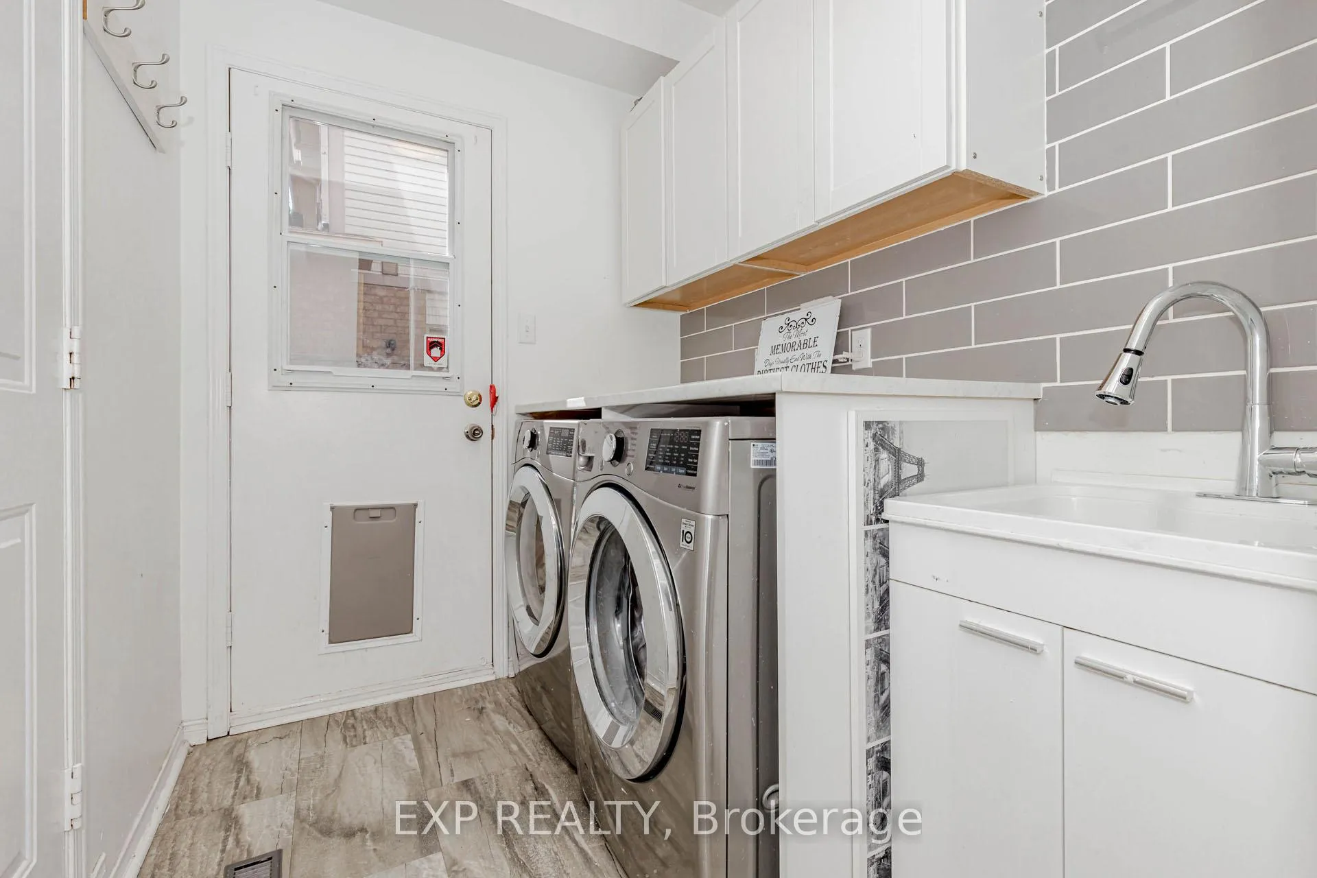 Photo 26 of 33 Meaghan Street, Hamilton, Waterdown — HOMEH