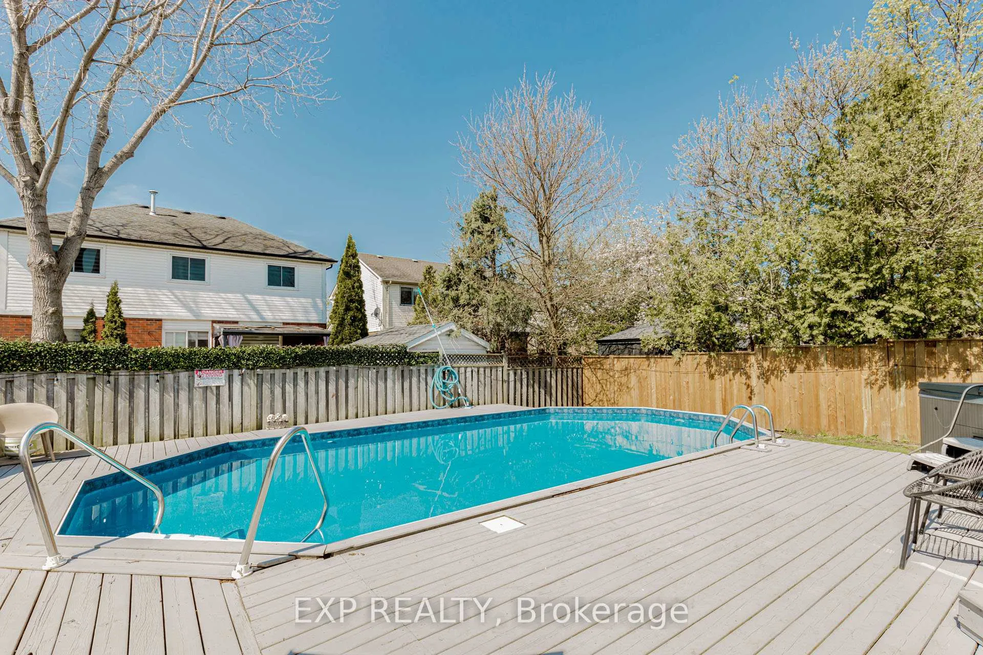 Photo 47 of 33 Meaghan Street, Hamilton, Waterdown — HOMEH