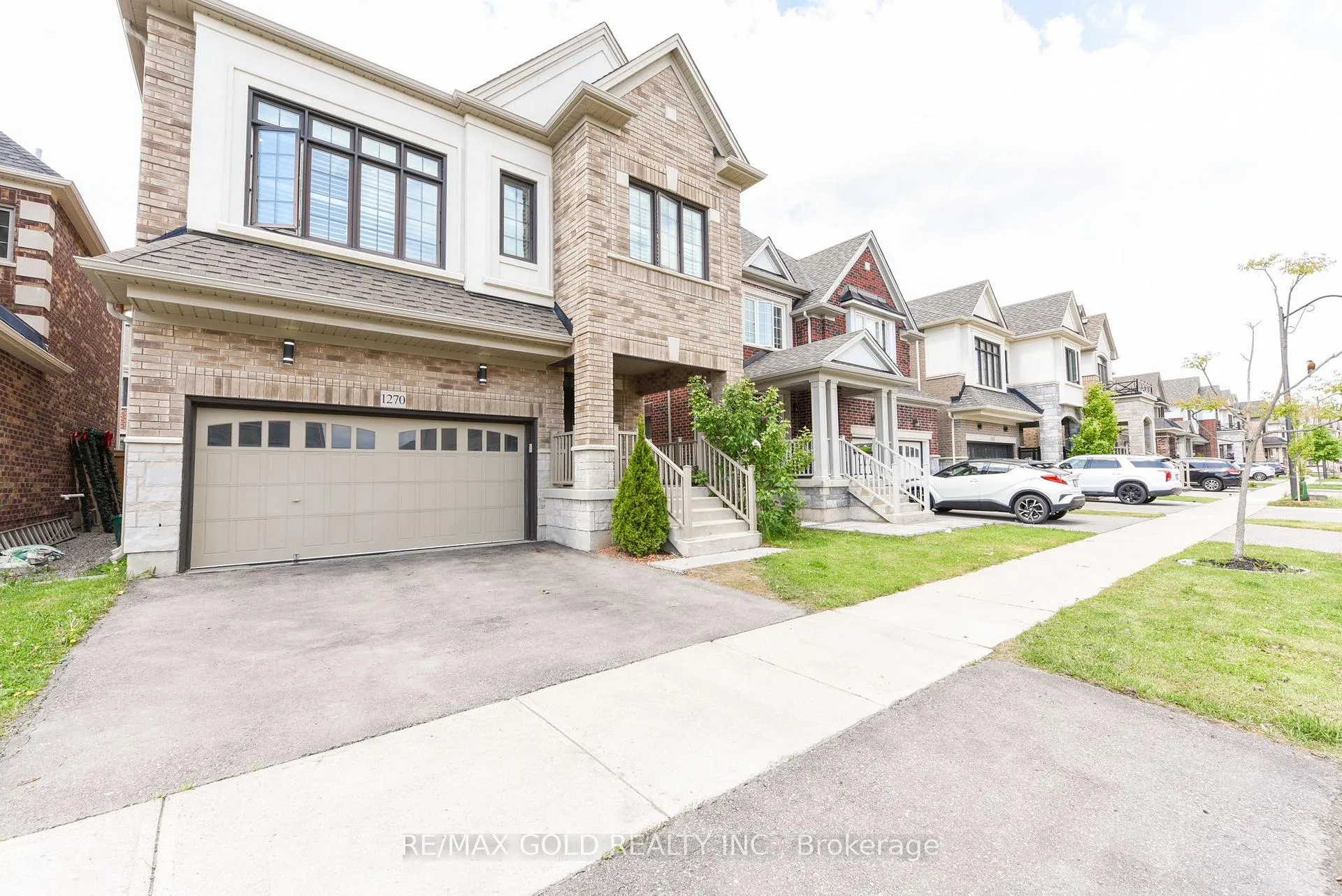 Photo 4 of 1270 Mcphedran Point, Milton, Ford — HOMEH
