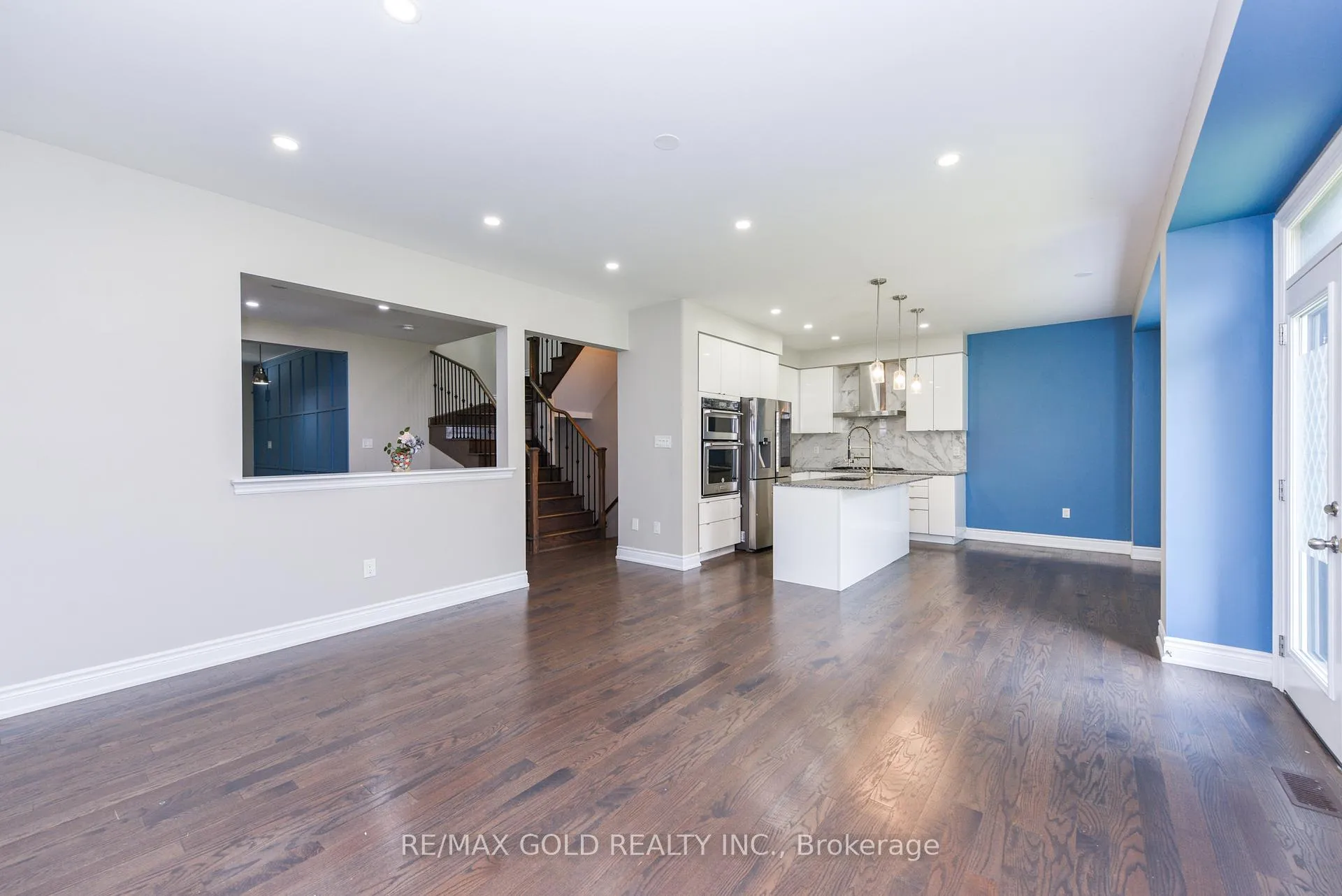 Photo 14 of 1270 Mcphedran Point, Milton, Ford — HOMEH