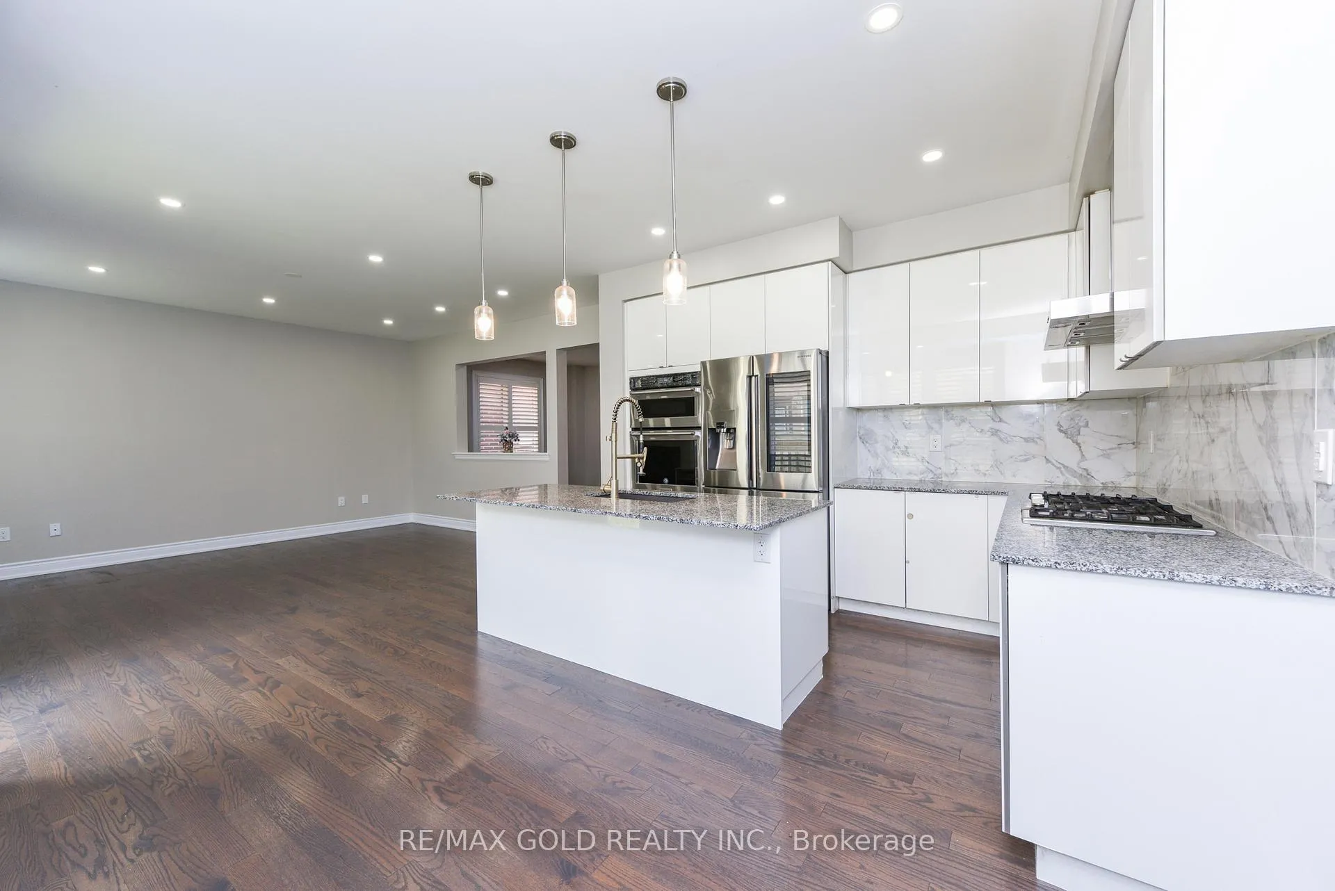 Photo 16 of 1270 Mcphedran Point, Milton, Ford — HOMEH
