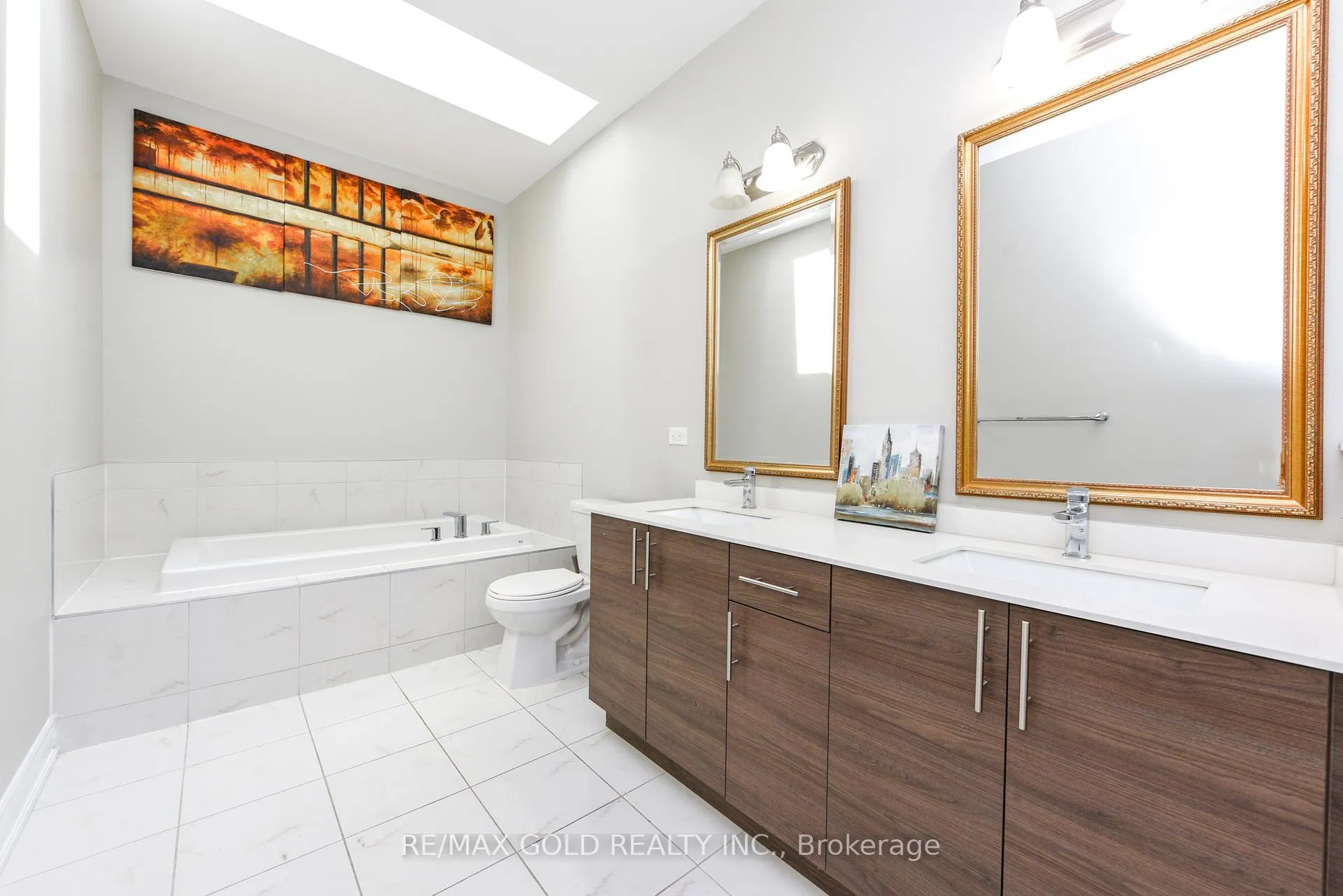Photo 30 of 1270 Mcphedran Point, Milton, Ford — HOMEH