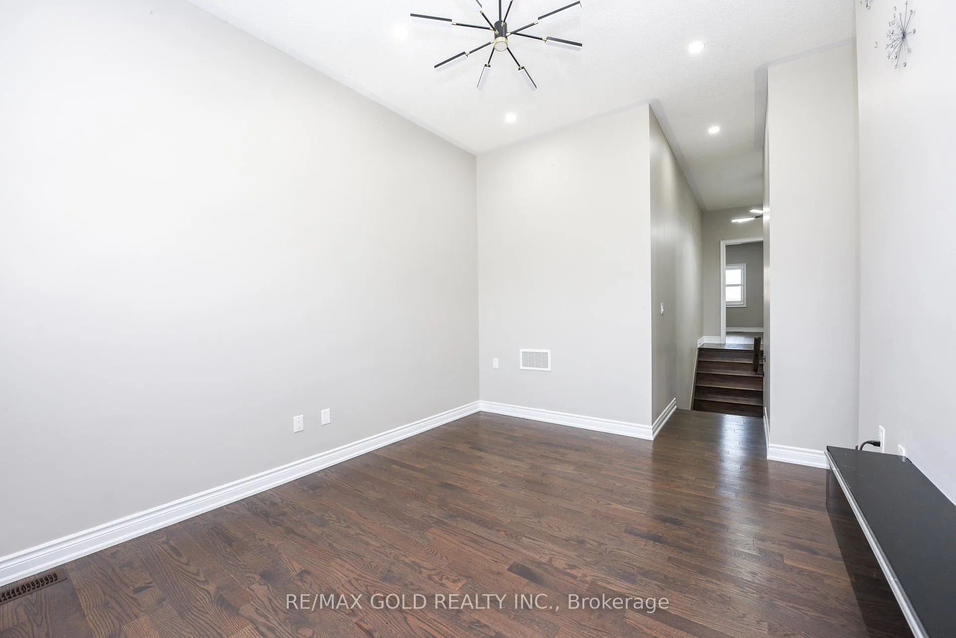 Photo 46 of 1270 Mcphedran Point, Milton, Ford — HOMEH