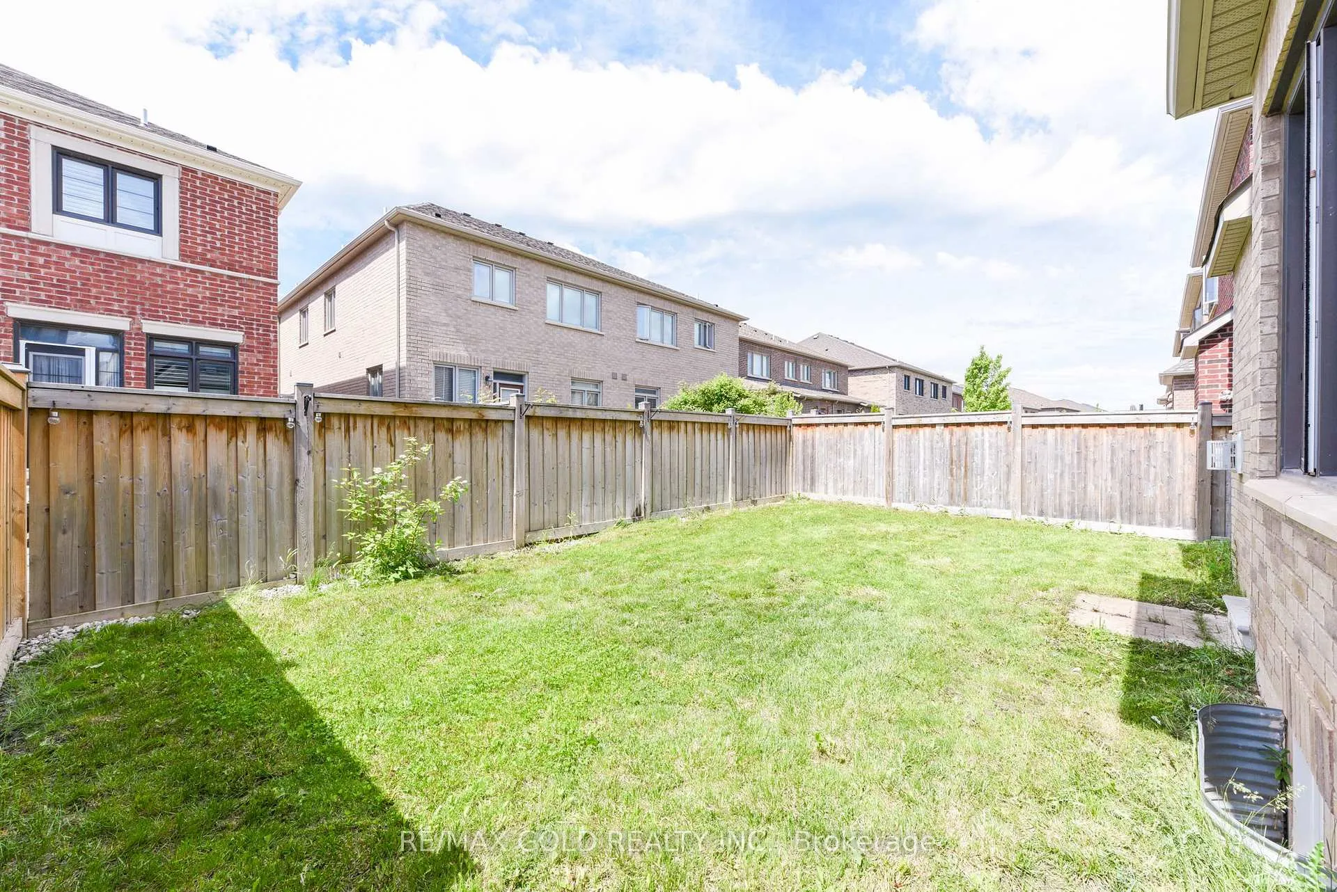 Photo 48 of 1270 Mcphedran Point, Milton, Ford — HOMEH