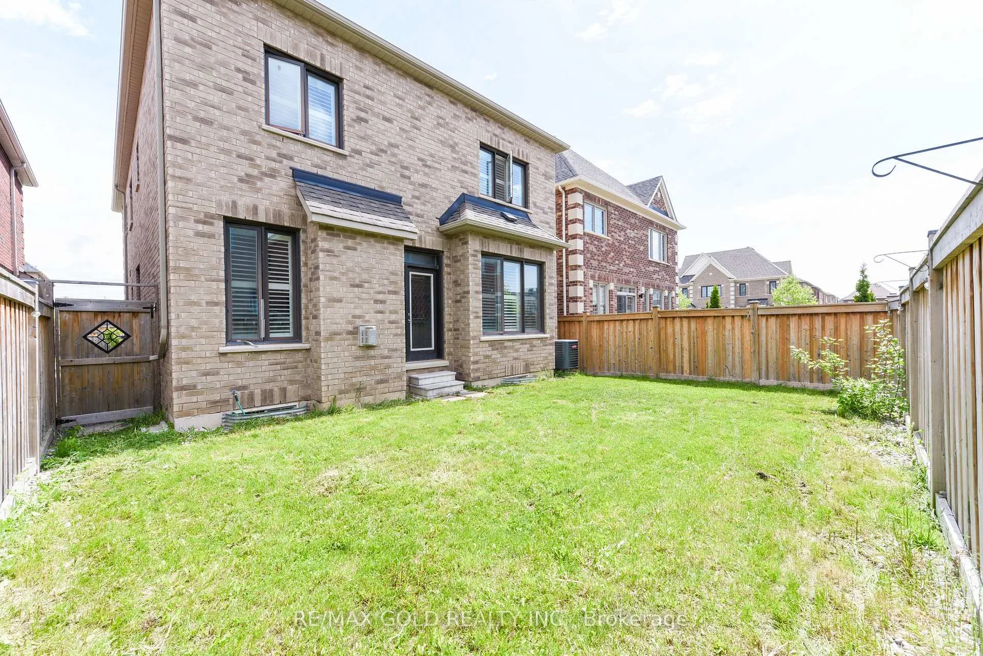 Photo 50 of 1270 Mcphedran Point, Milton, Ford — HOMEH