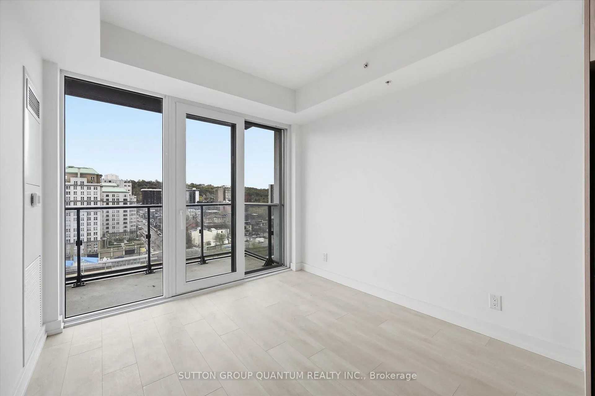 Photo 12 of Unit 1221, 75 James Street S, Hamilton, Corktown — HOMEH