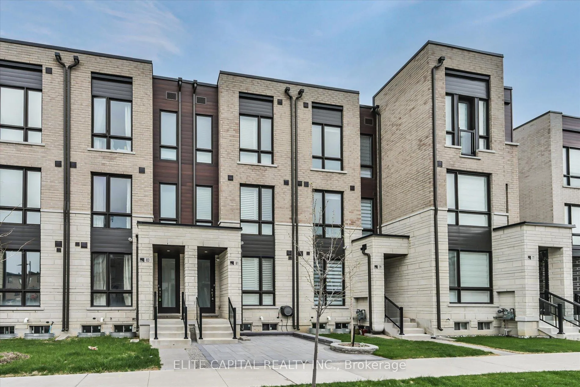 Photo 2 of 81 Stauffer Crescent, Markham, Cornell — HOMEH