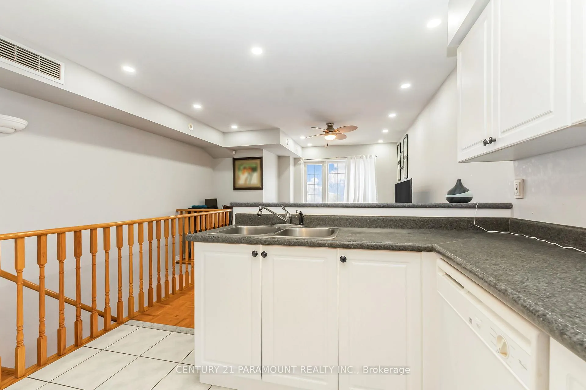 Photo 14 of Unit 10, 200 Mclevin Avenue, Scarborough, Malvern — HOMEH