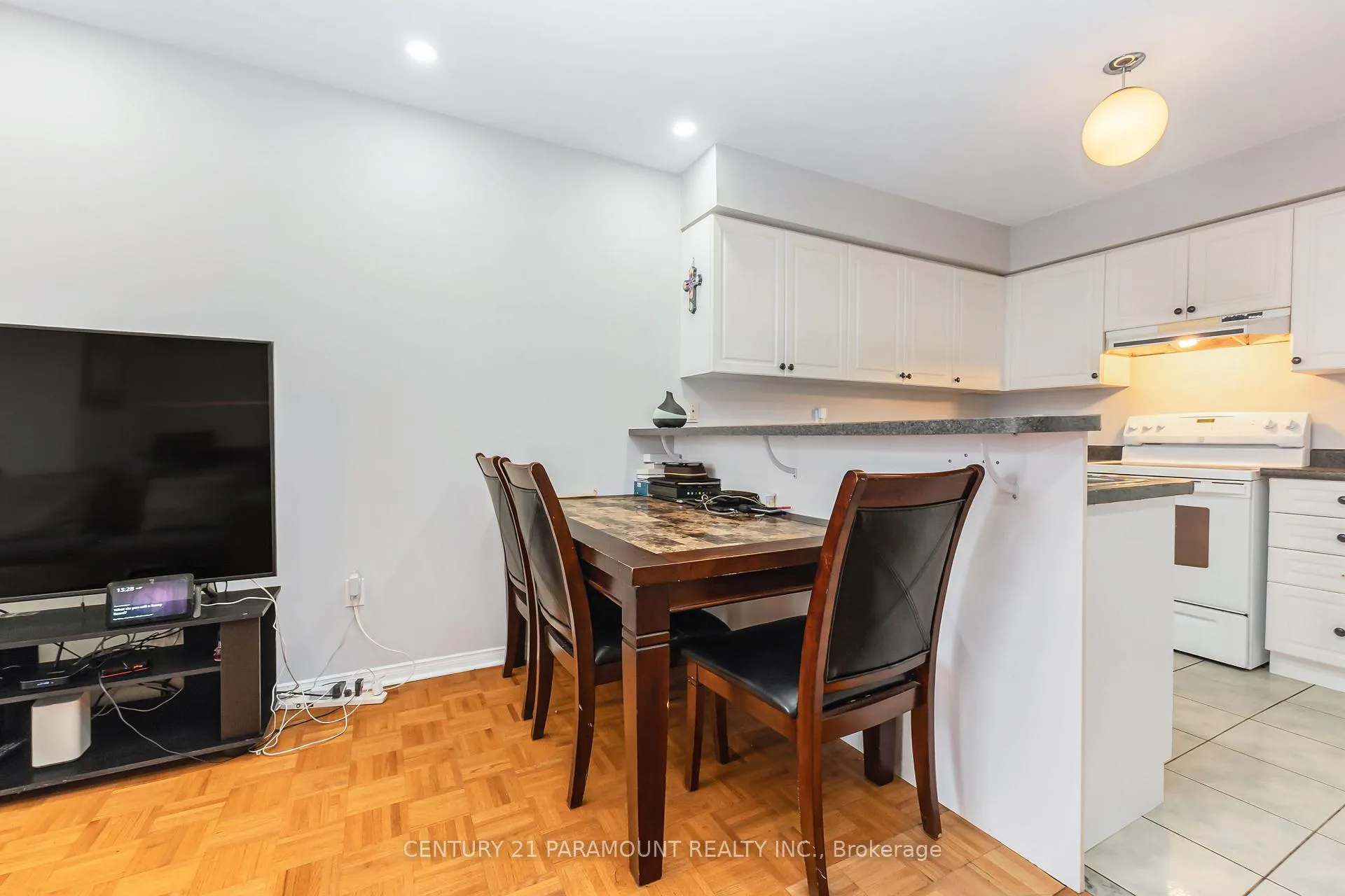 Photo 15 of Unit 10, 200 Mclevin Avenue, Scarborough, Malvern — HOMEH