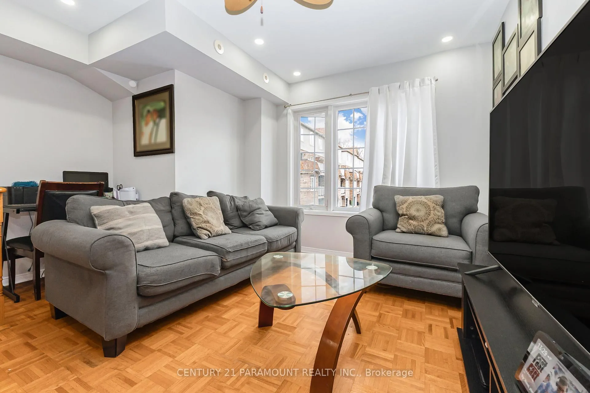 Photo 18 of Unit 10, 200 Mclevin Avenue, Scarborough, Malvern — HOMEH