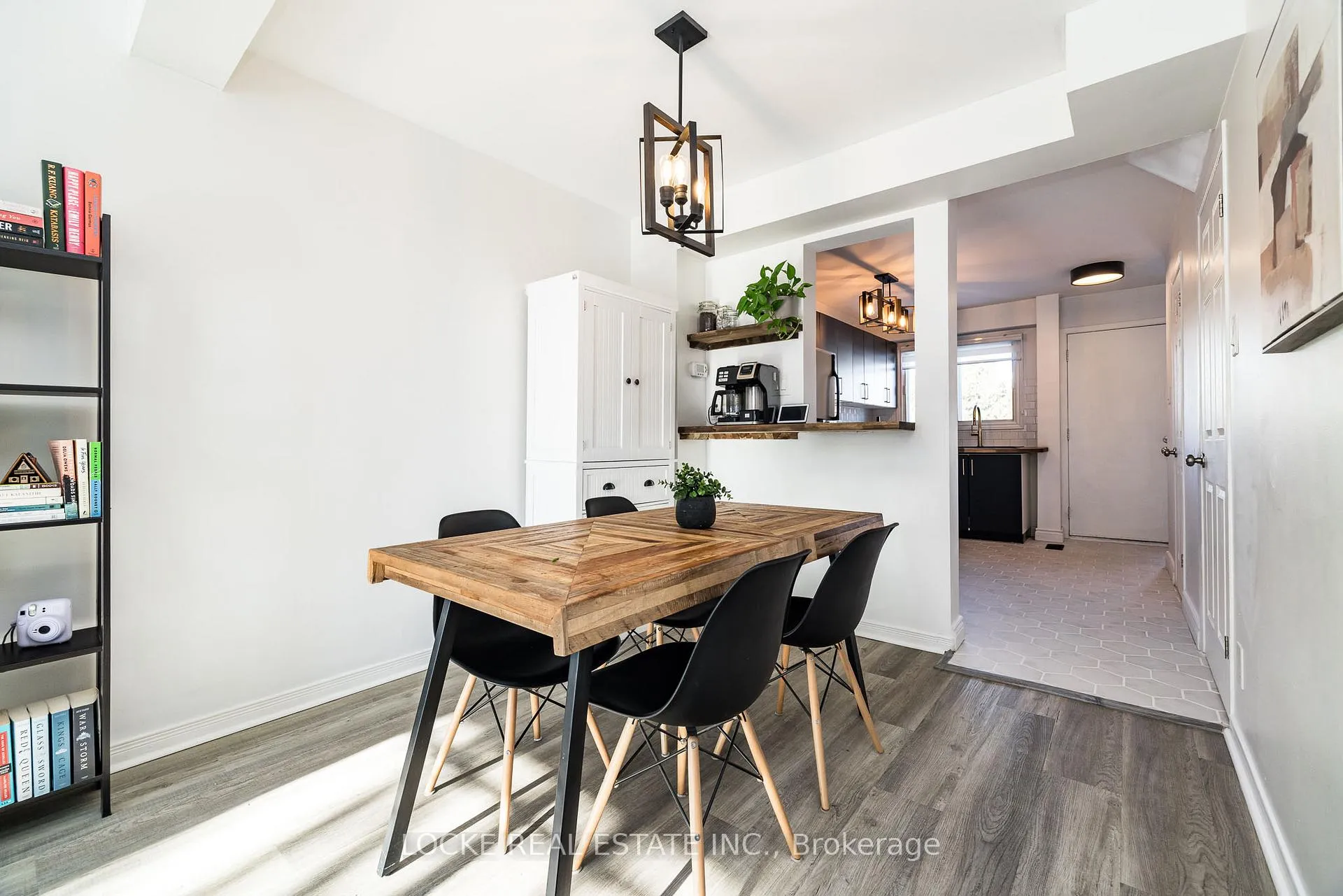 Photo 8 of Unit 16, 4036 Eady Court, Ottawa, Cyrville — HOMEH