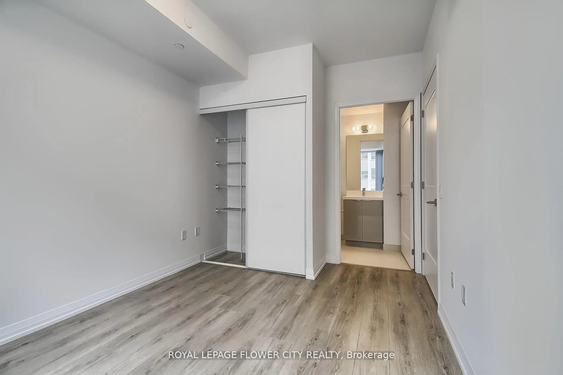 Photo 19 of Unit 716, 50 Dunfield Avenue, Toronto, Mount Pleasant East — HOMEH