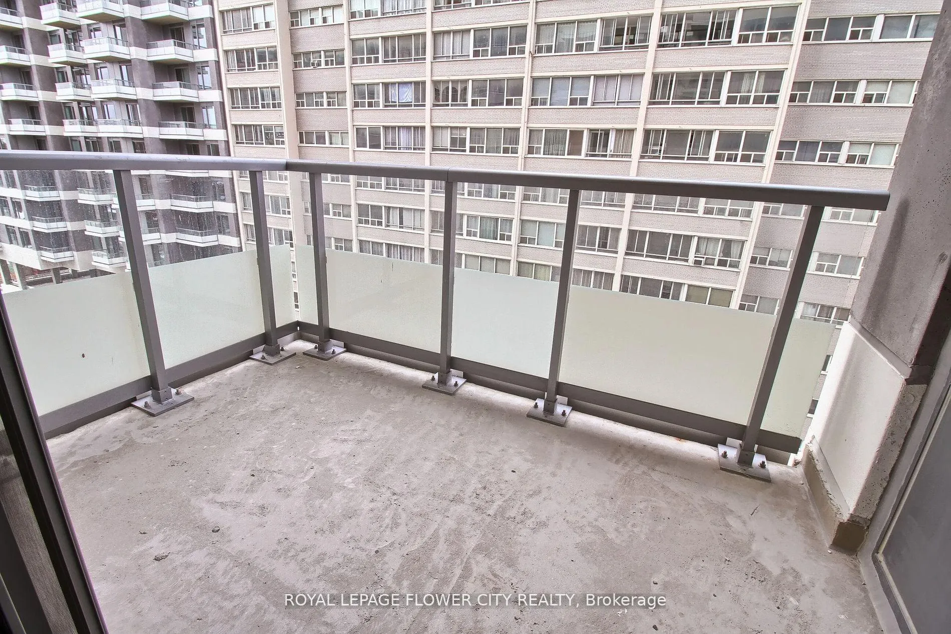 Photo 26 of Unit 716, 50 Dunfield Avenue, Toronto, Mount Pleasant East — HOMEH