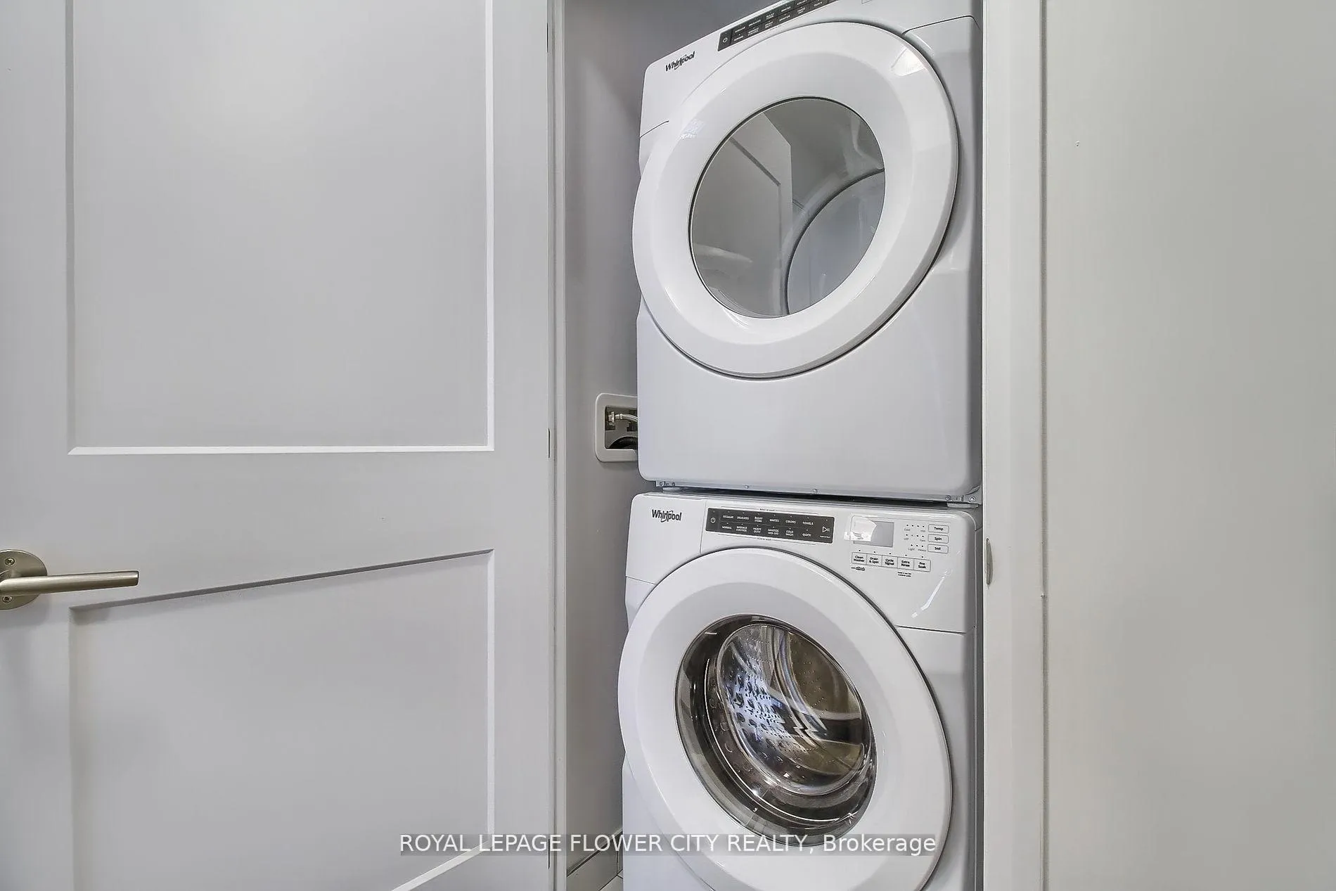 Photo 28 of Unit 716, 50 Dunfield Avenue, Toronto, Mount Pleasant East — HOMEH