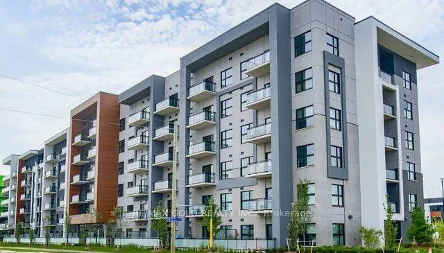 Front of Unit 608, 128 Grovewood Common