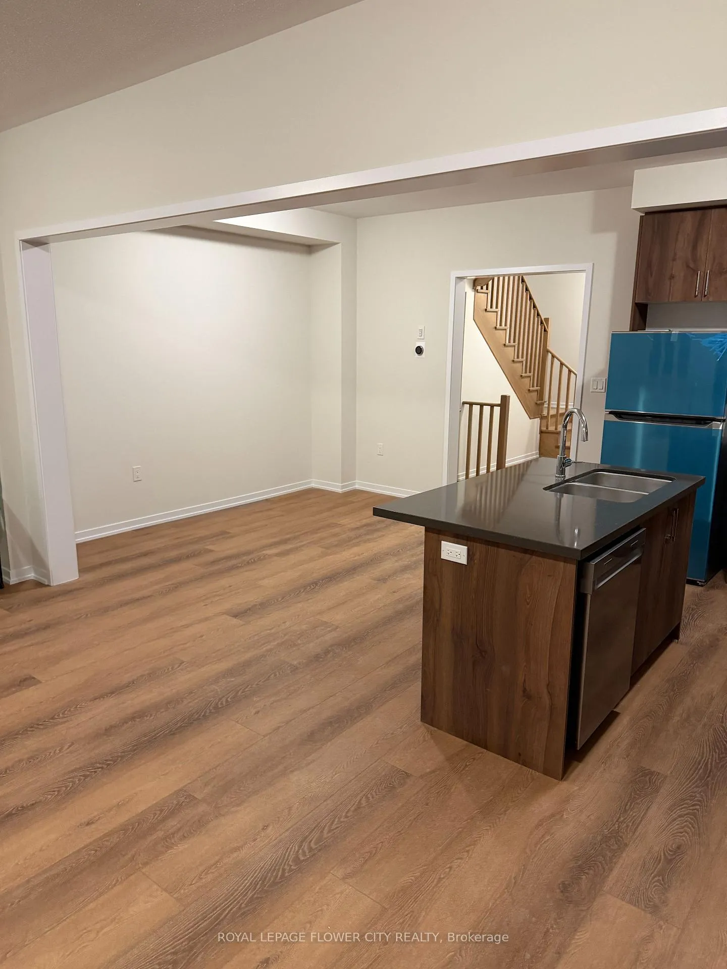 Photo 8 of 2100 Cayenne Street, Oshawa, Kedron — HOMEH