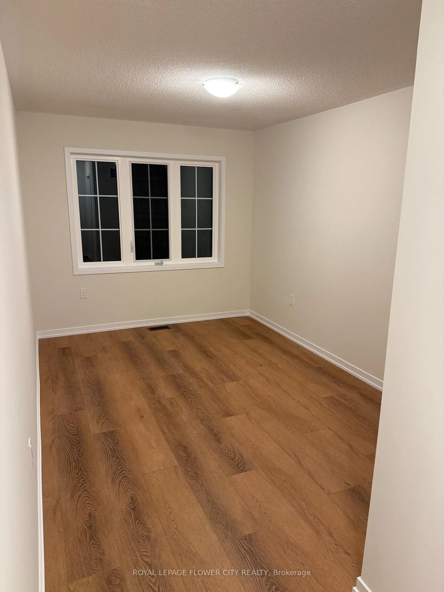 Photo 12 of 2100 Cayenne Street, Oshawa, Kedron — HOMEH