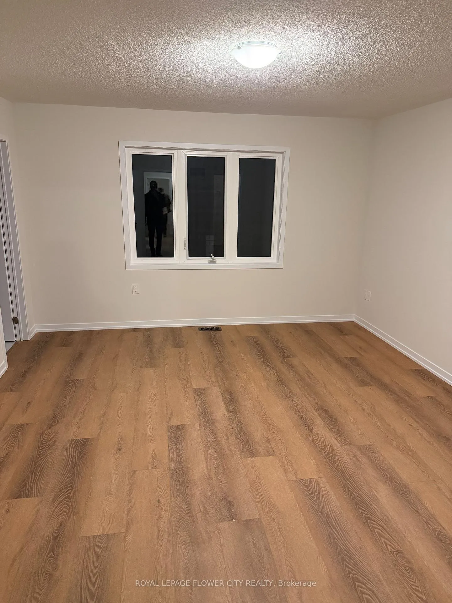 Photo 16 of 2100 Cayenne Street, Oshawa, Kedron — HOMEH