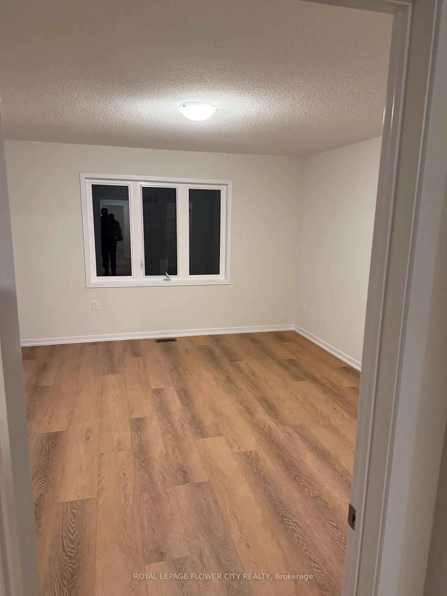 Photo 17 of 2100 Cayenne Street, Oshawa, Kedron — HOMEH