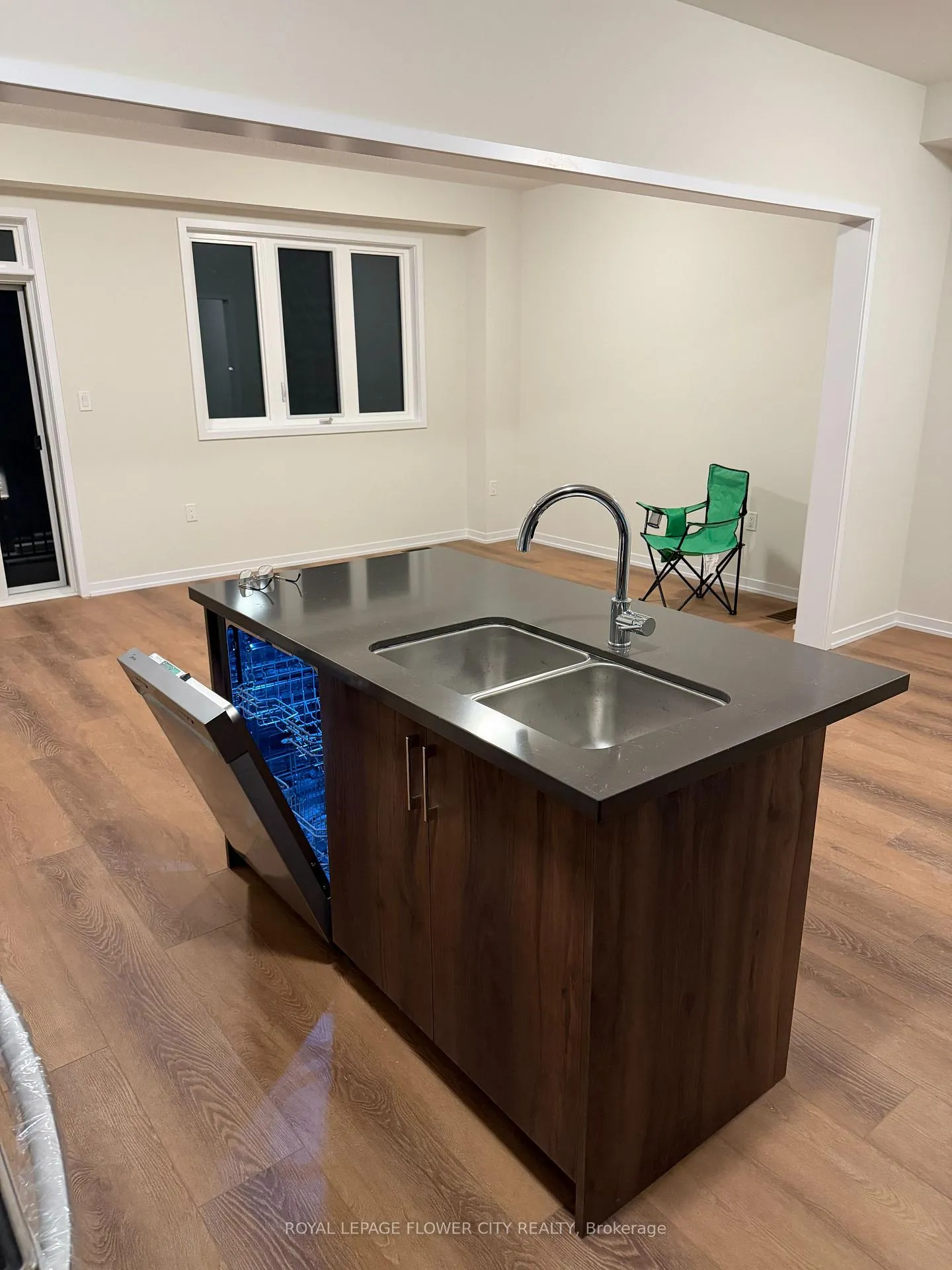 Photo 32 of 2100 Cayenne Street, Oshawa, Kedron — HOMEH