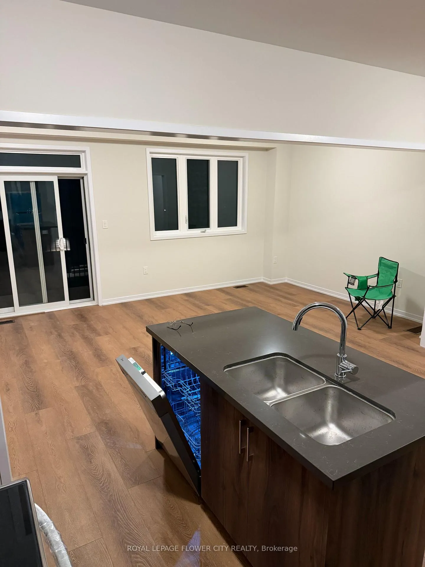 Photo 33 of 2100 Cayenne Street, Oshawa, Kedron — HOMEH