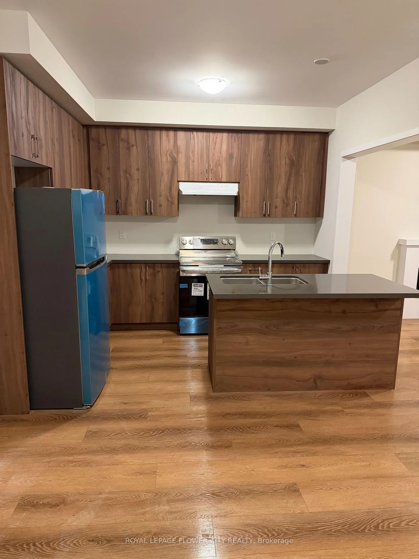 Photo 39 of 2100 Cayenne Street, Oshawa, Kedron — HOMEH
