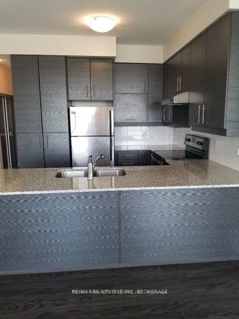Photo 5 of Unit 806, 325 South Park Road, Markham, Commerce Valley — HOMEH