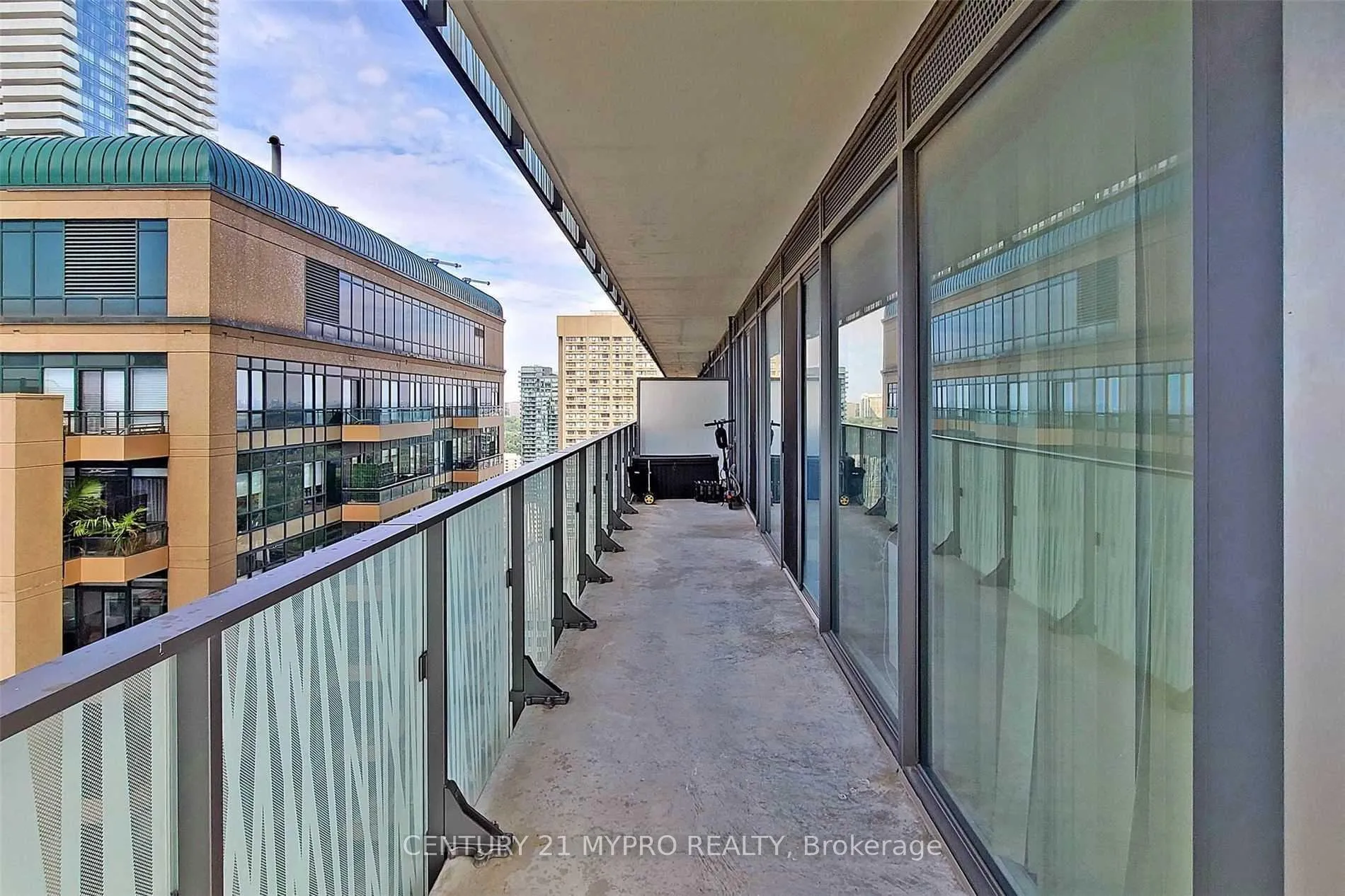 Photo 16 of Unit 3204, 42 Charles Street, Toronto, Church-Yonge Corridor — HOMEH