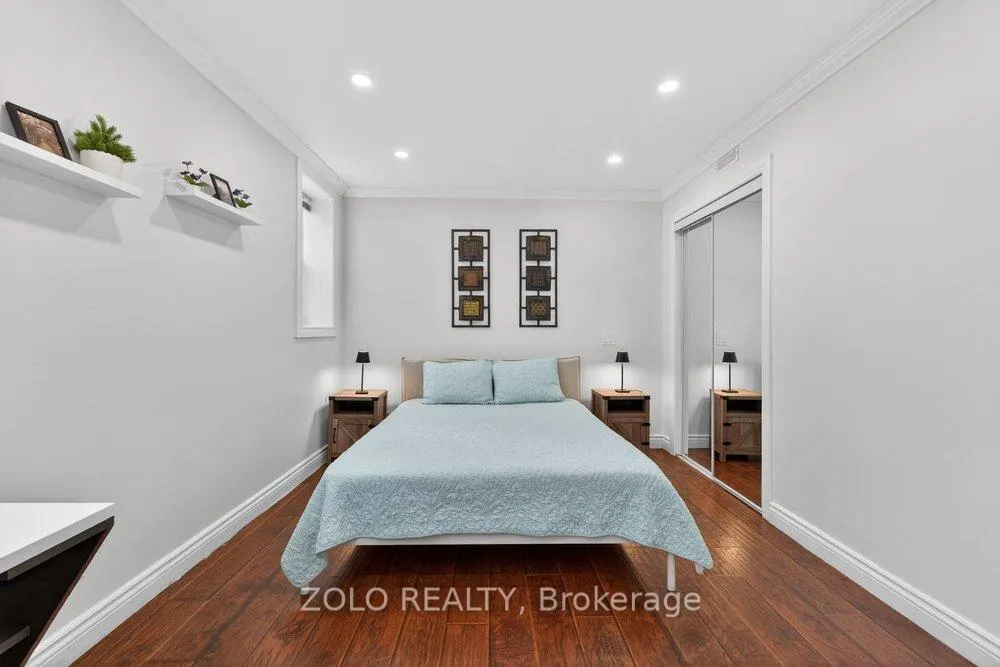 Photo 6 of Unit 1, 20 Bridesburg Drive, Etobicoke, Kingsview Village-The Westway — HOMEH