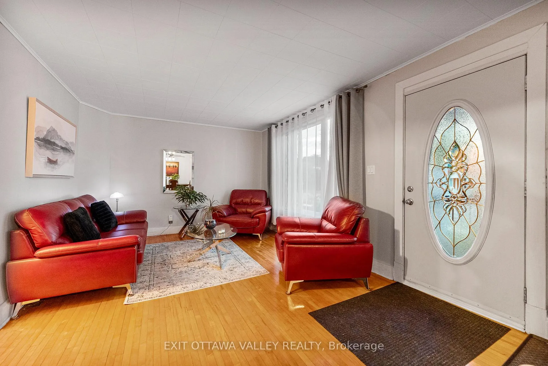 Photo 8 of 329 Third Avenue, Pembroke — HOMEH