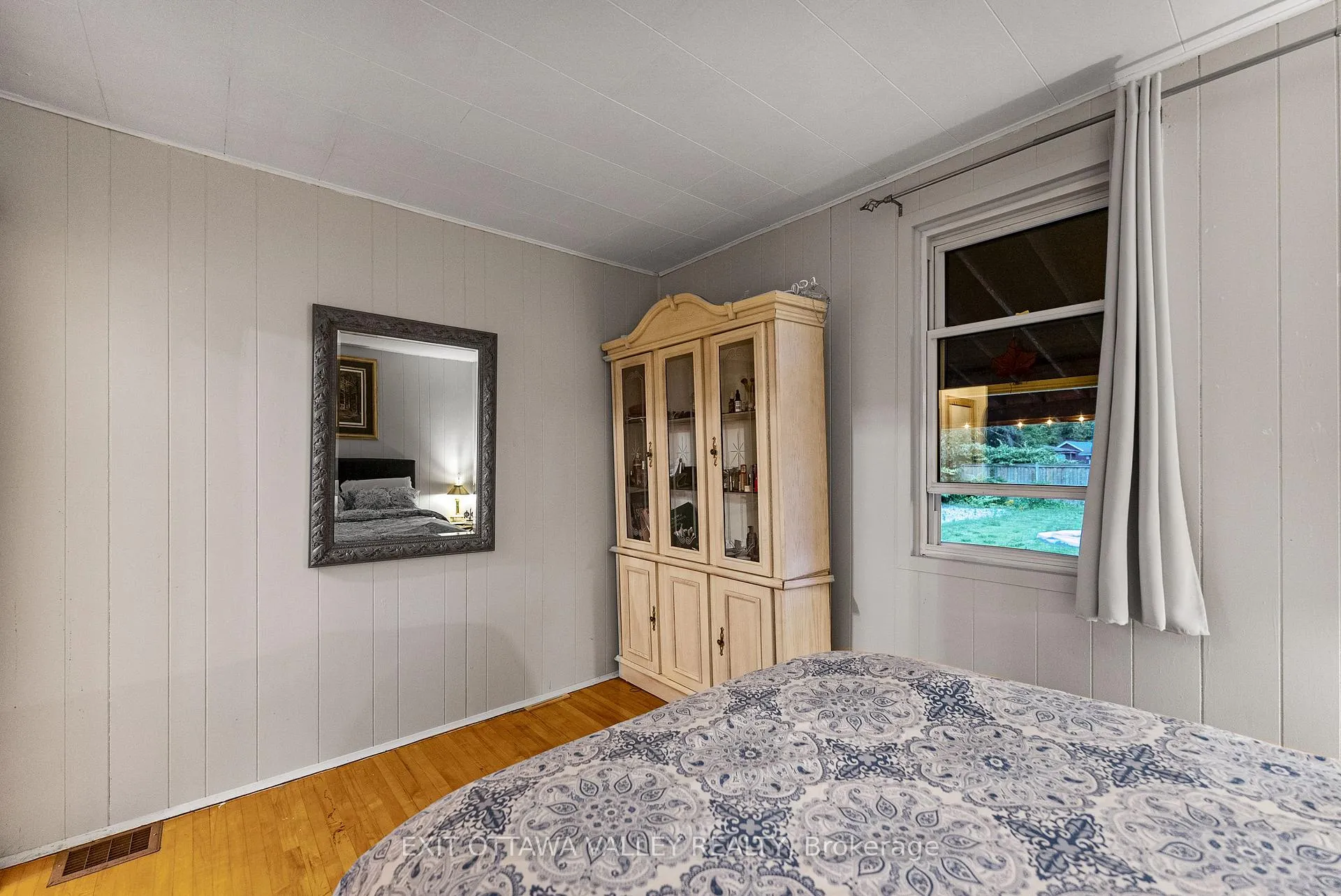Photo 16 of 329 Third Avenue, Pembroke — HOMEH