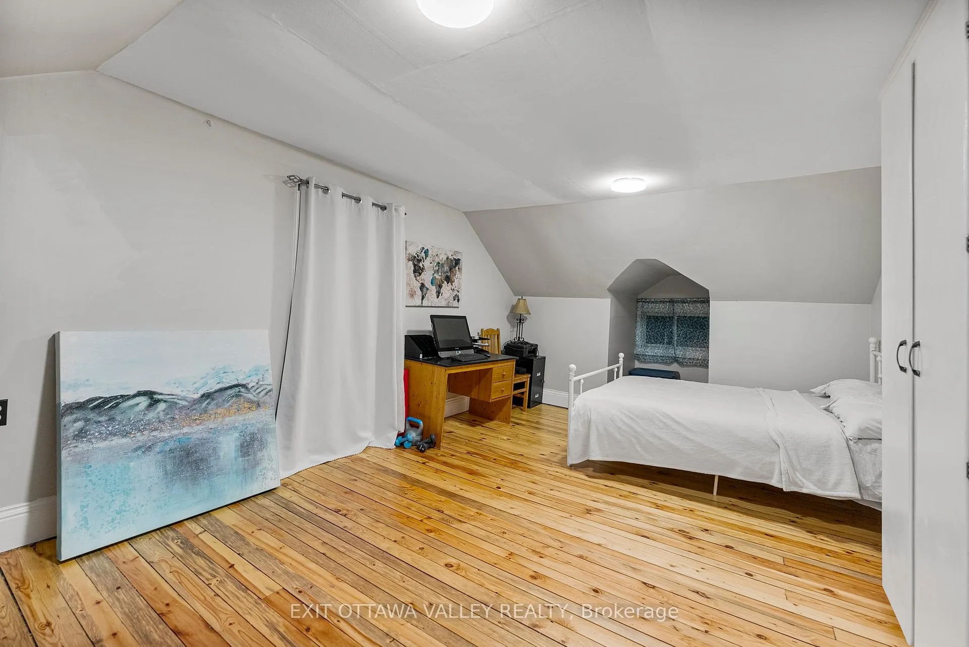 Photo 22 of 329 Third Avenue, Pembroke — HOMEH
