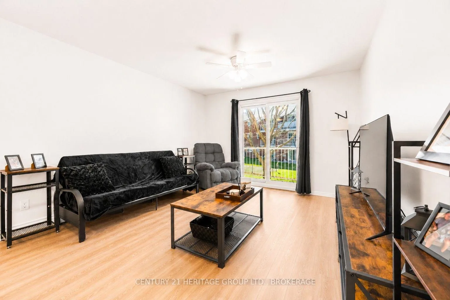 Photo 10 of Unit 203, 573 Armstrong Road, Kingston, East Gardiners Rd — HOMEH
