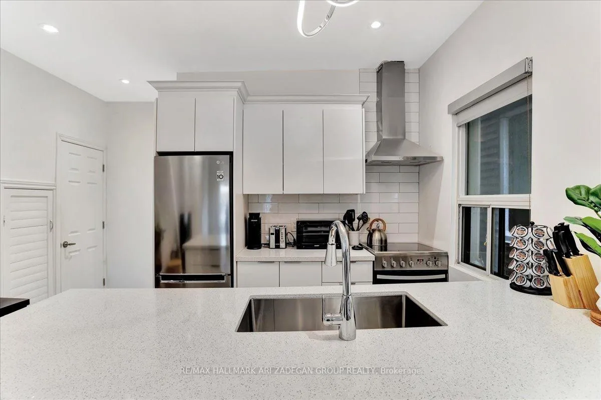 Photo 8 of Unit Main Fl, 138 Booth Avenue, Toronto, South Riverdale — HOMEH