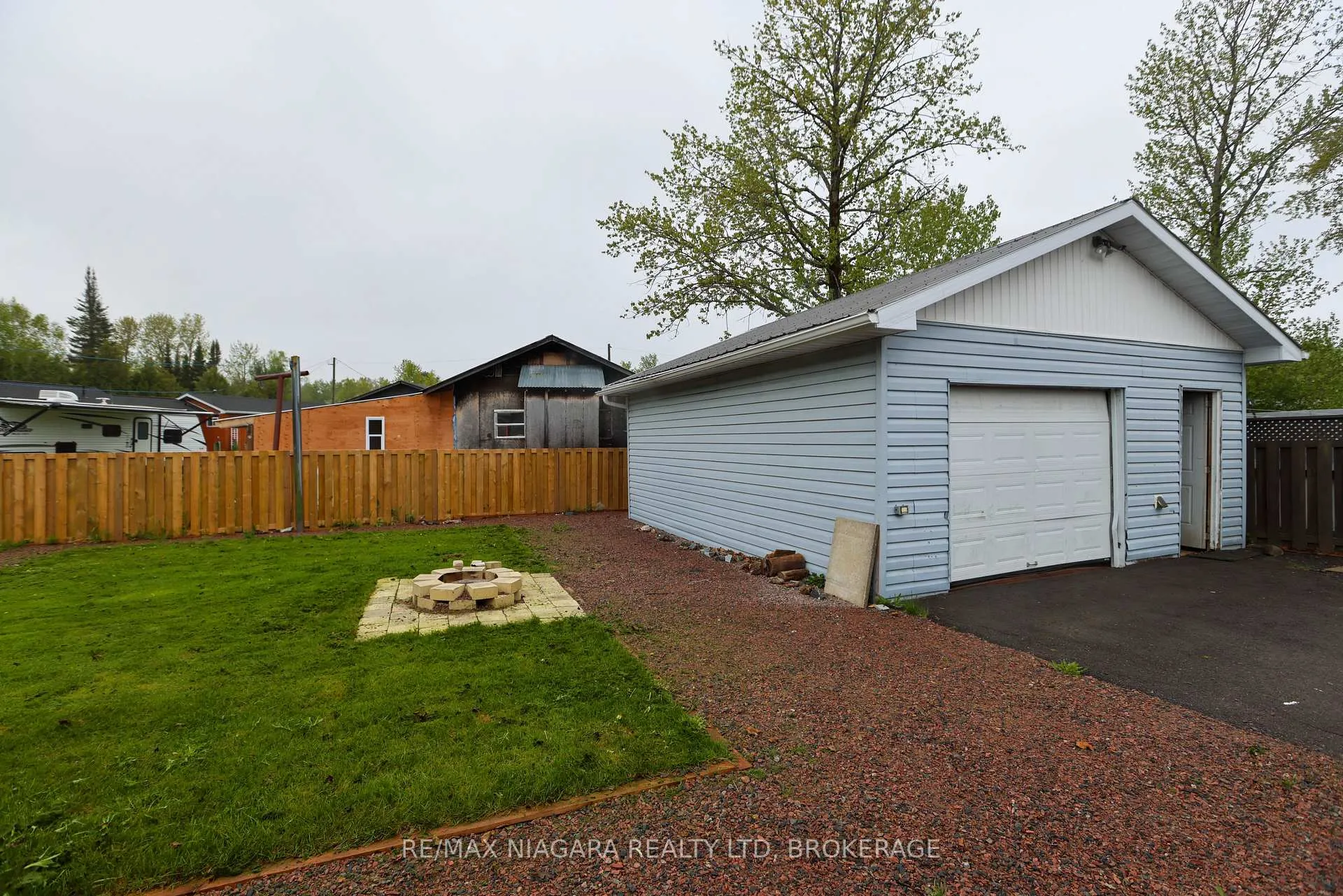 Photo 31 of 31 Spruce Drive, Temagami — HOMEH