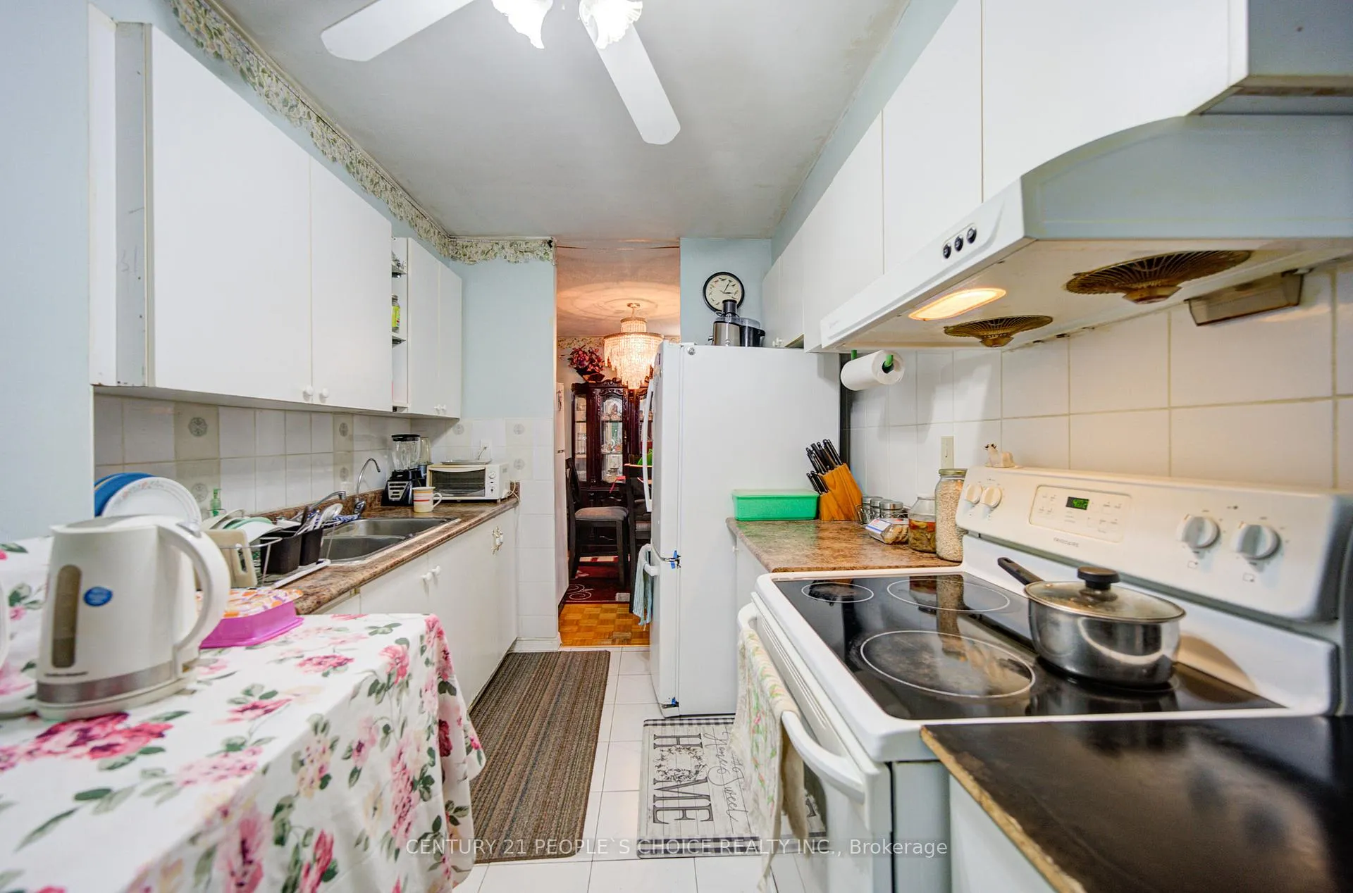 Photo 9 of Unit 411, 2645 Kipling Avenue, Etobicoke, Mount Olive-Silverstone-Jamestown — HOMEH