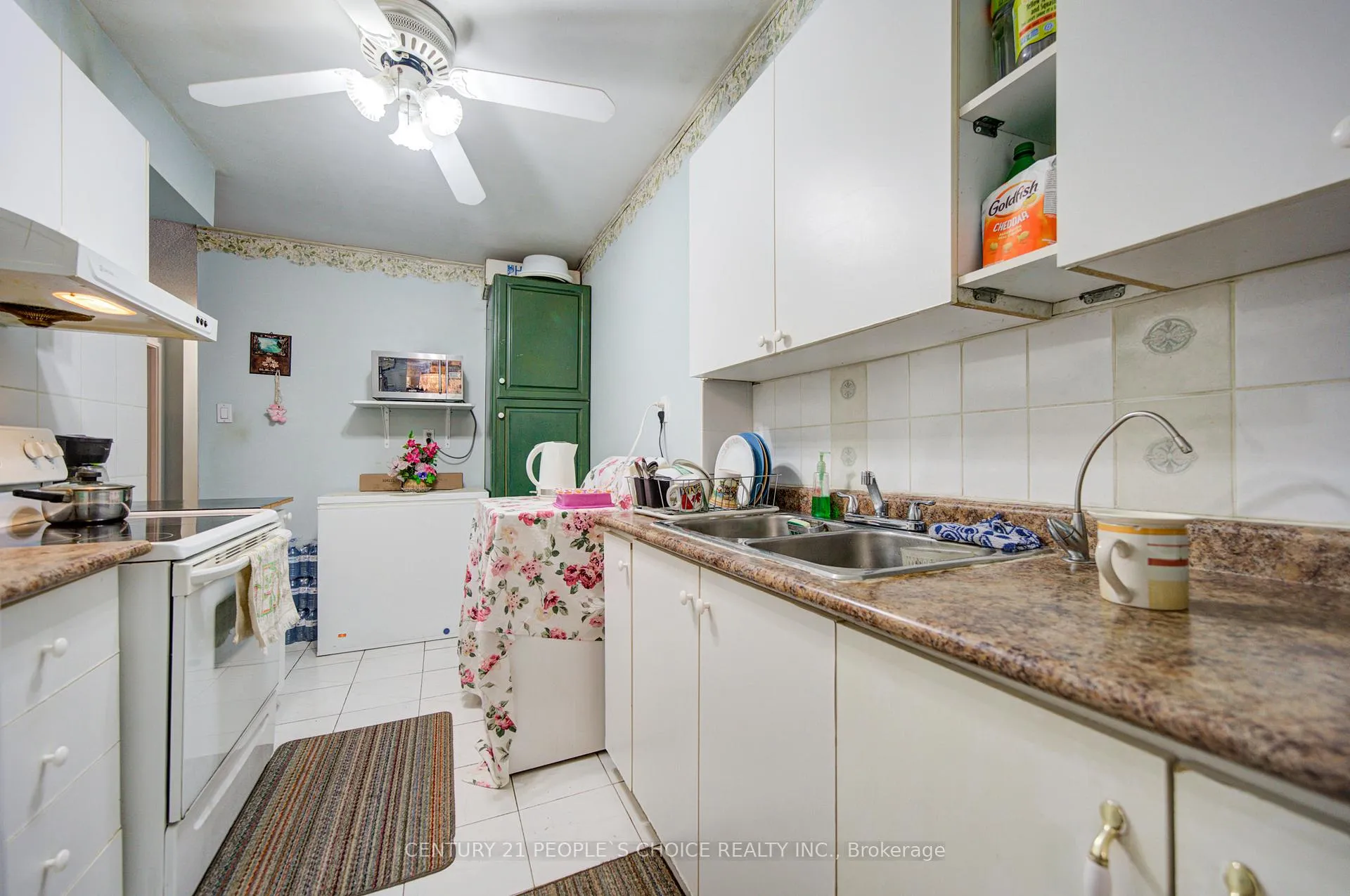 Photo 11 of Unit 411, 2645 Kipling Avenue, Etobicoke, Mount Olive-Silverstone-Jamestown — HOMEH