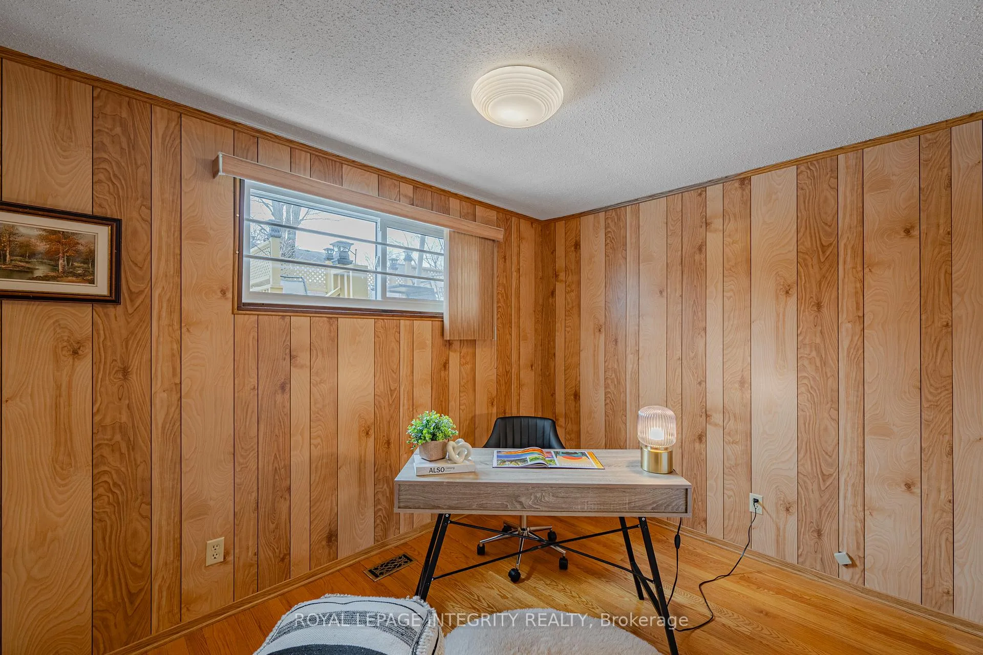 Photo 5 of 664 Glenhurst Crescent, Ottawa, Beacon Hill North — HOMEH