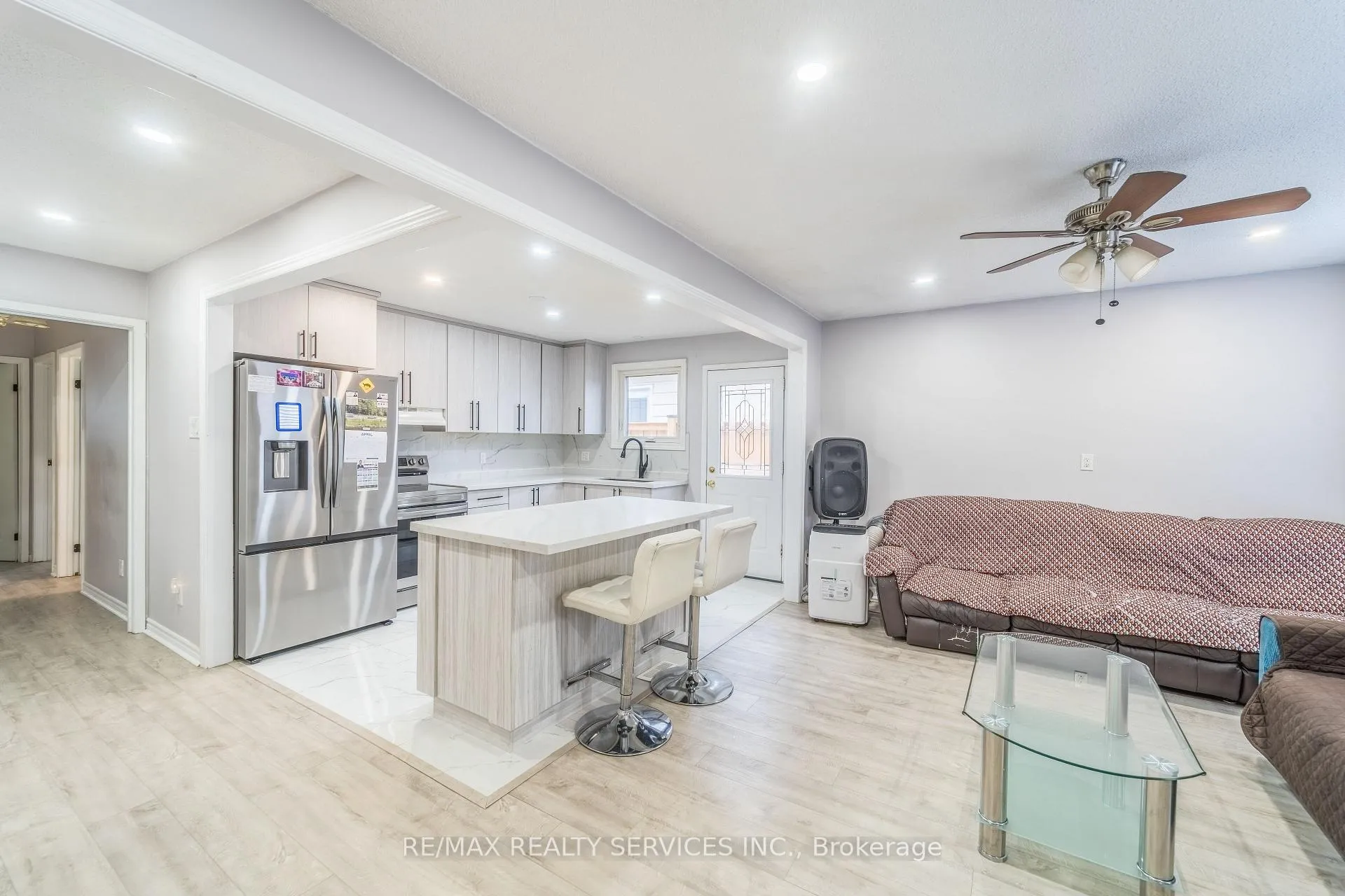 Photo 5 of 23 Dawson Road, Orangeville — HOMEH