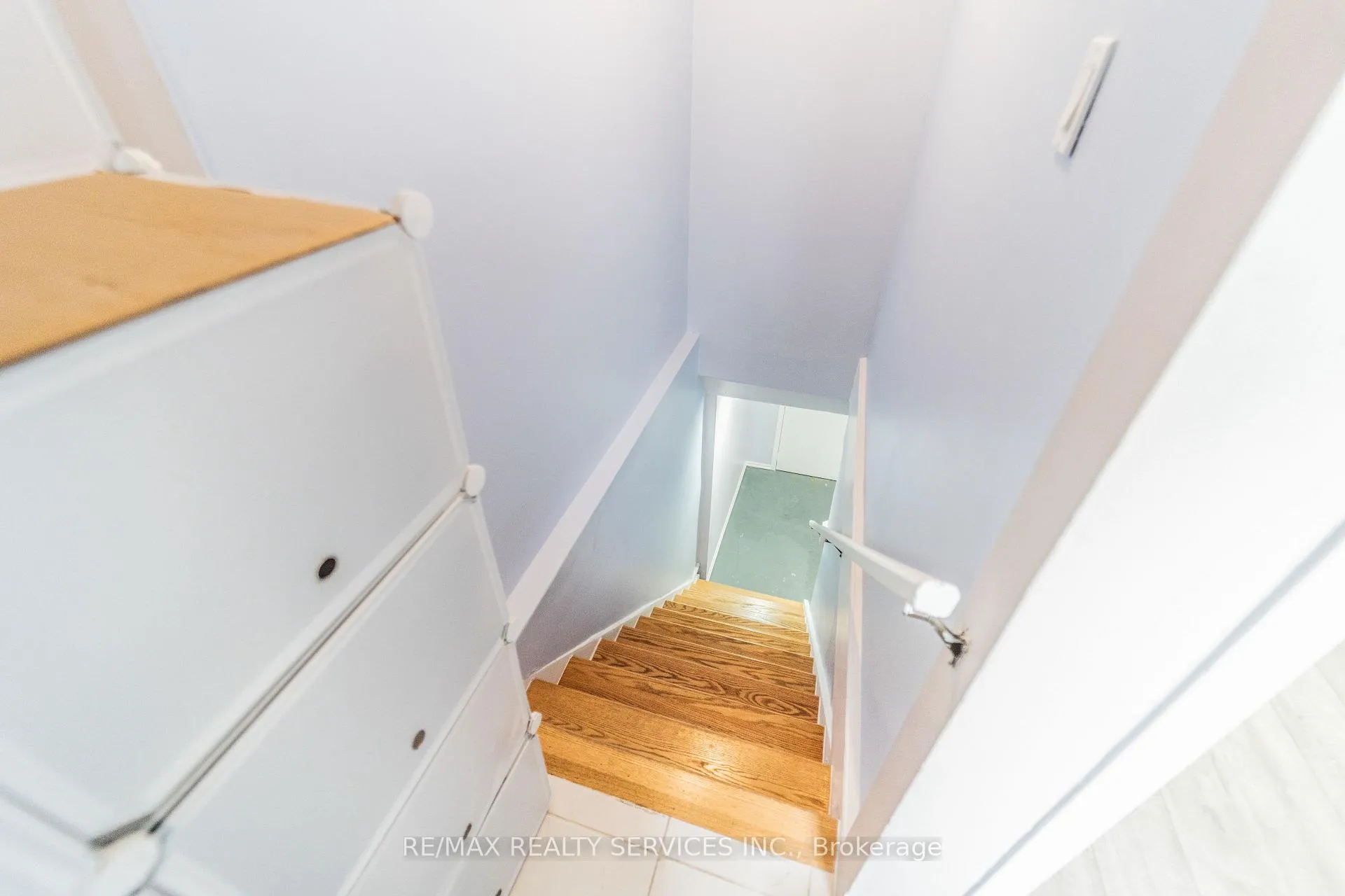 Photo 20 of 23 Dawson Road, Orangeville — HOMEH