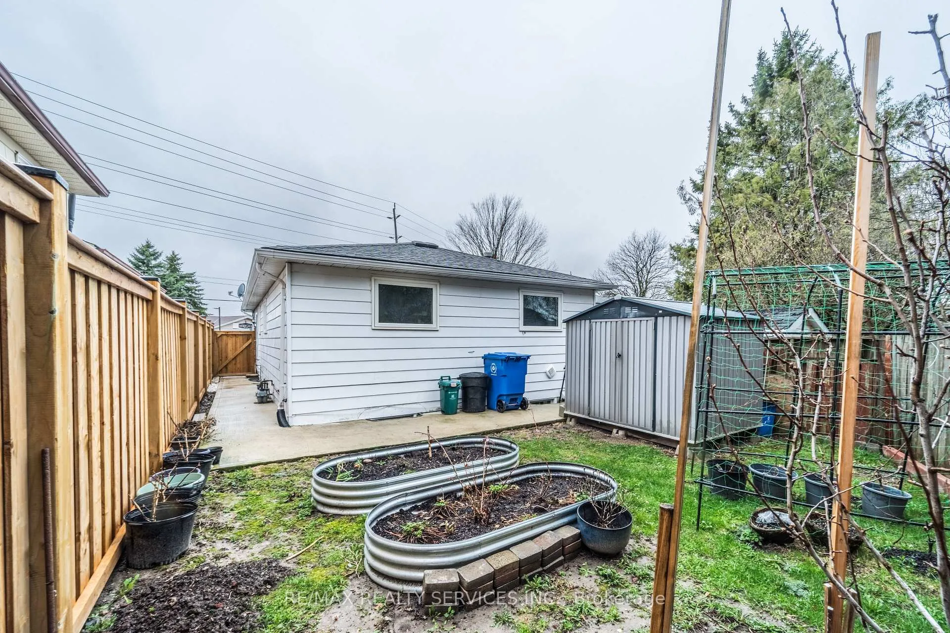 Photo 32 of 23 Dawson Road, Orangeville — HOMEH