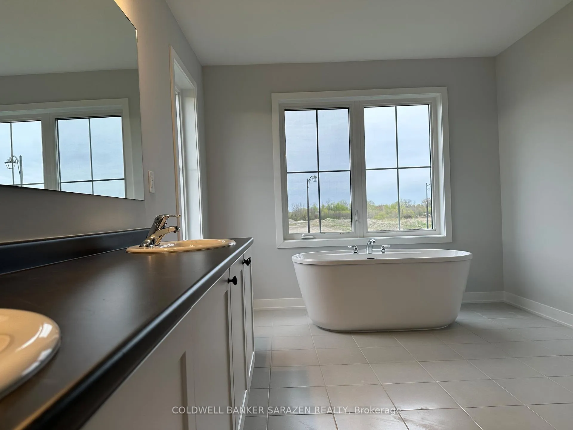 Photo 18 of 50 Green Ash Avenue, Ottawa, Richmond — HOMEH